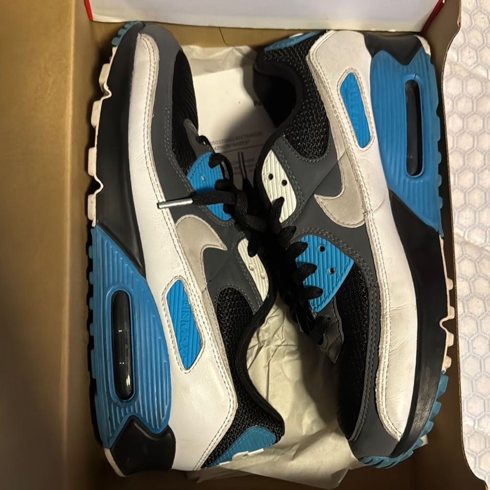 Nike Air Max 90